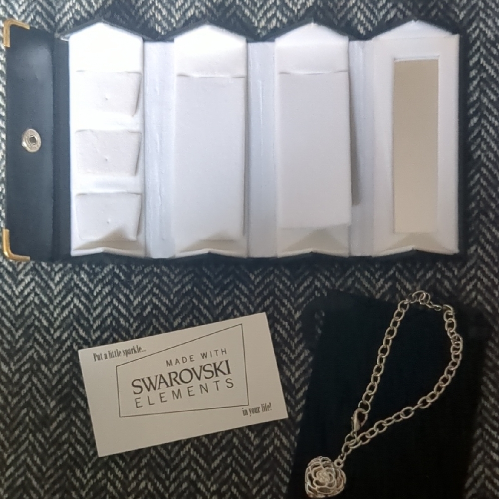 Swarovski Elements Silver Bracelet with Black Case